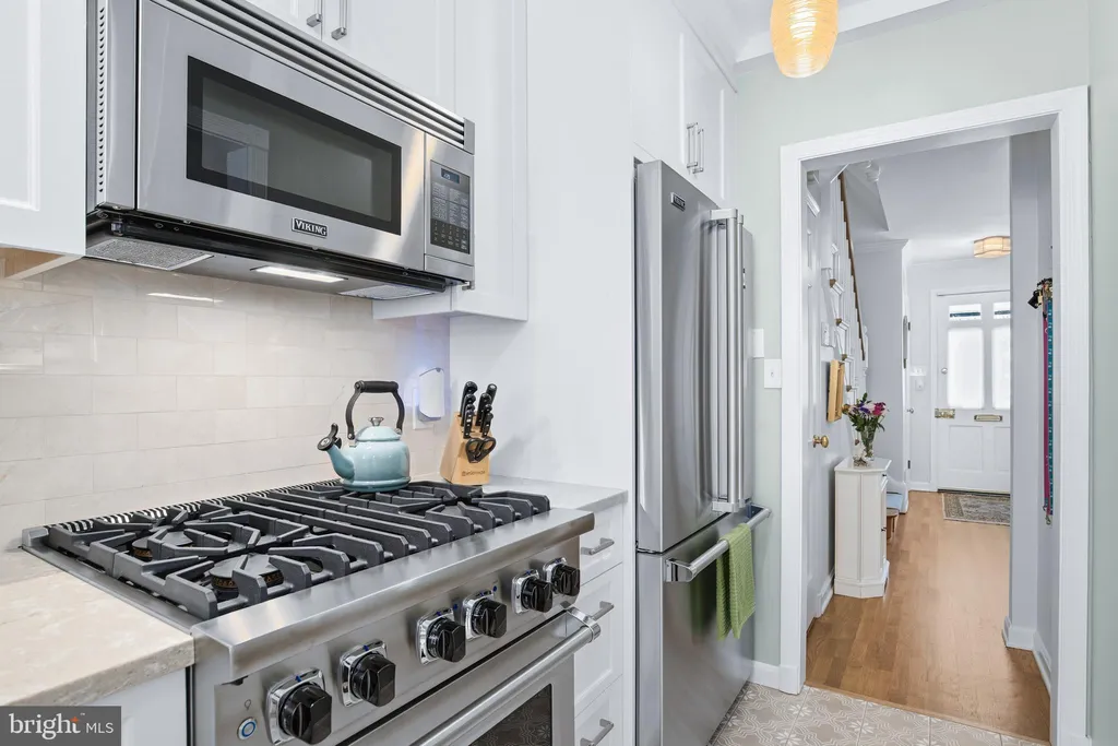 Additional image 9 of 3017 Orchard Lane NW, Washington, DC 20007