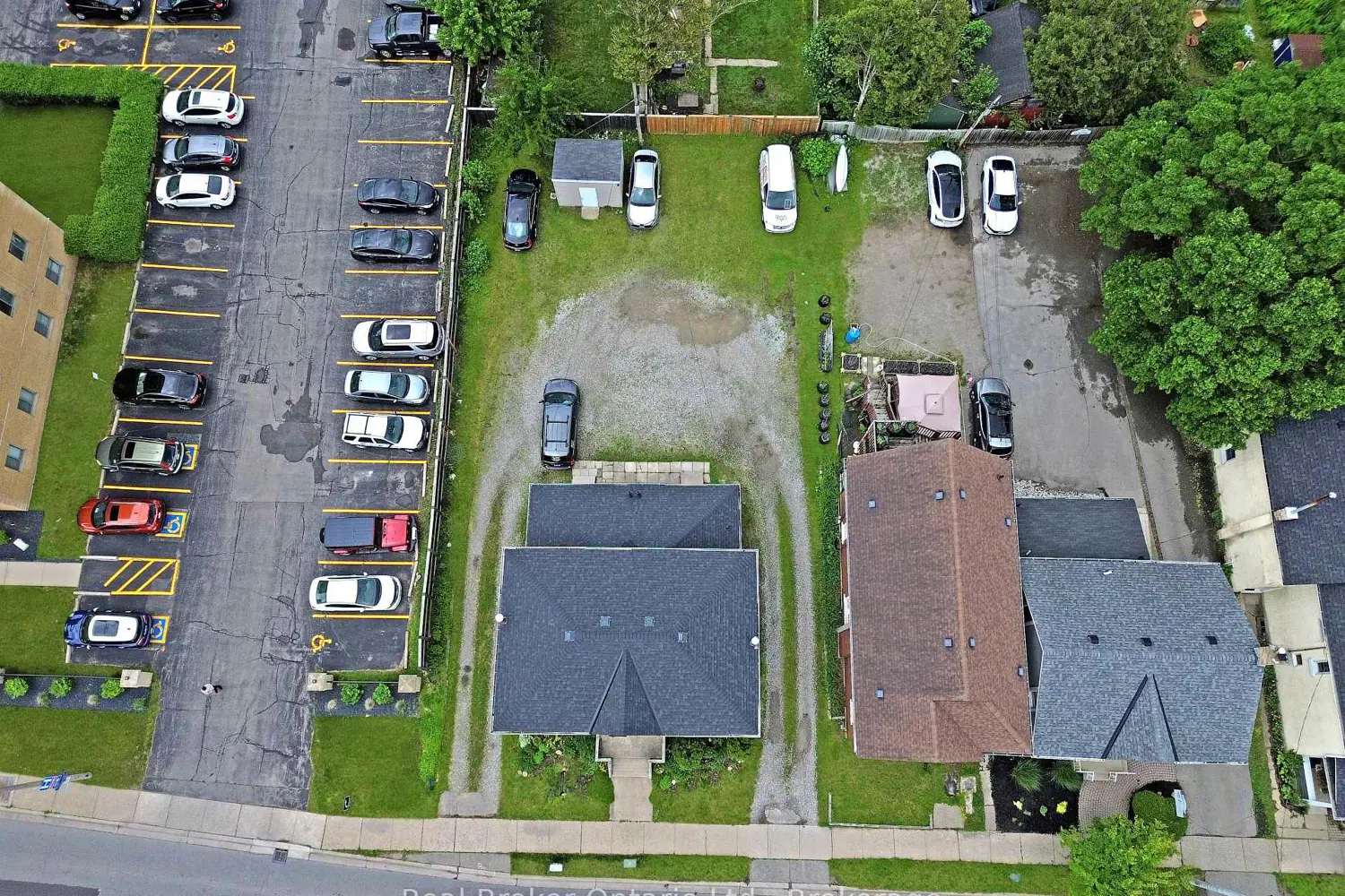 Additional image 12 of 275 Brant Avenue