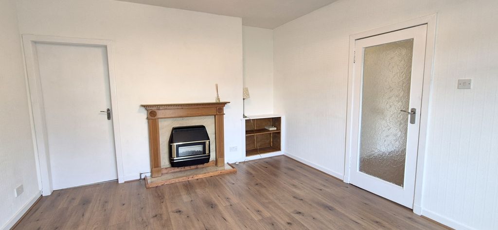 Additional image 2 of 2 bed flat for saleLawfield Avenue, West Kilbride KA23