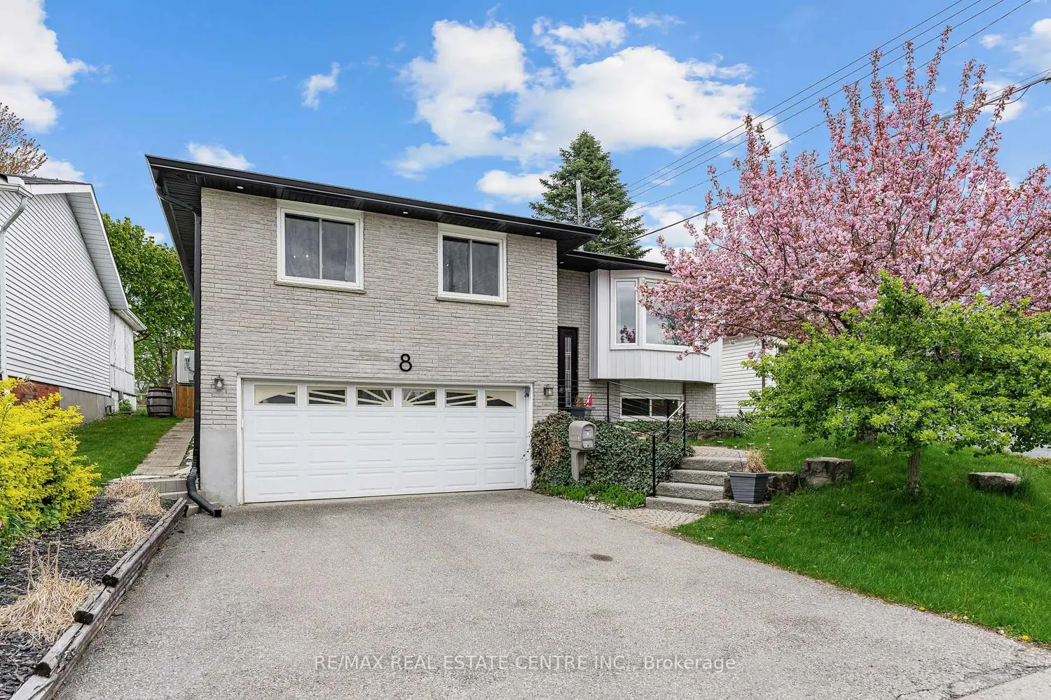 8 Esther Avenue