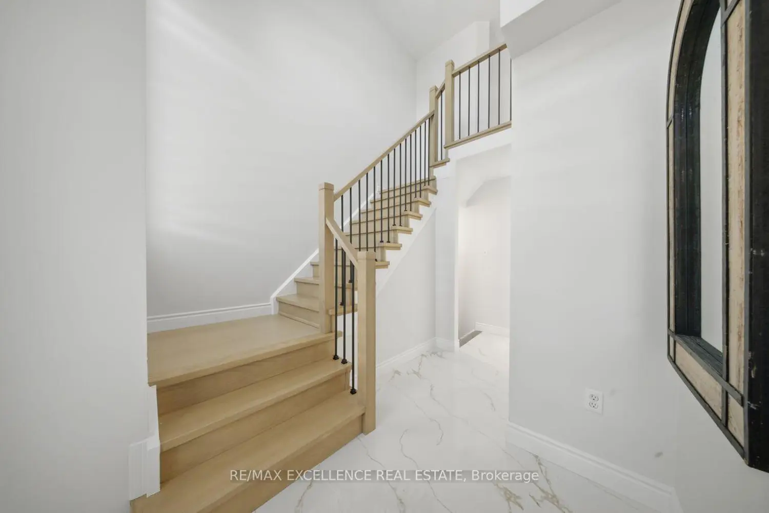41 Brentcliff Drive