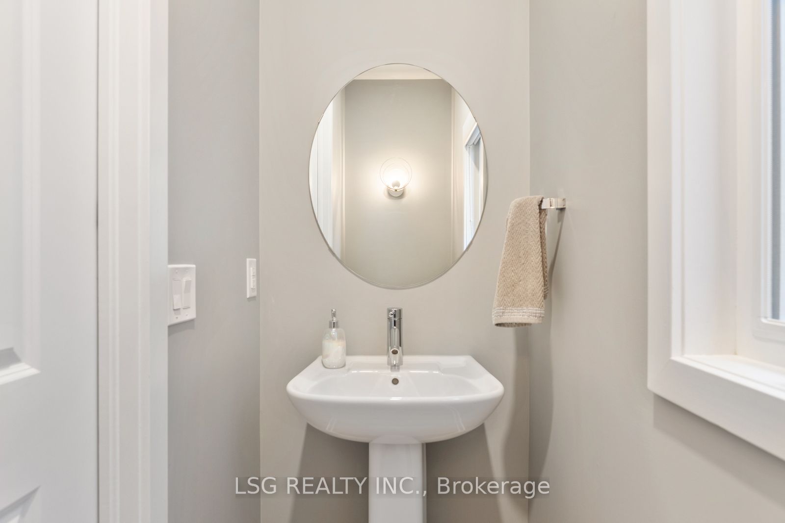 Additional image 5 of 101 Dariole Drive, Richmond Hill, ON, L4E 0Y8