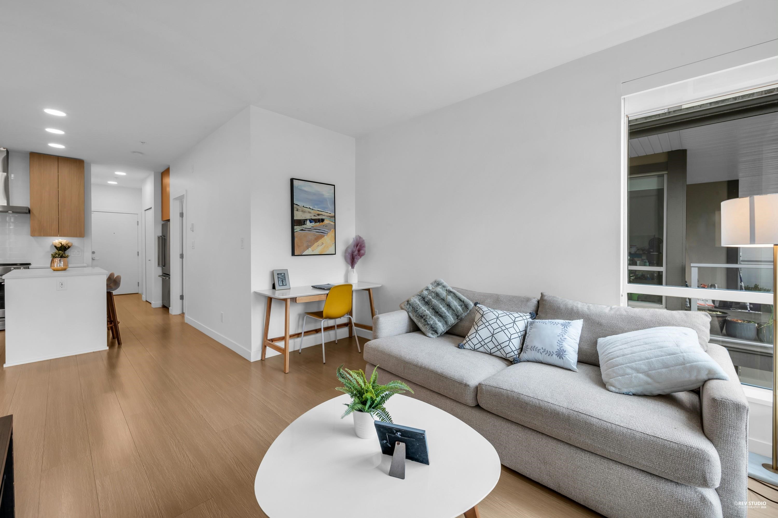 Additional image 6 of 318-5460 Broadway , Burnaby, BC, V5B 0B4