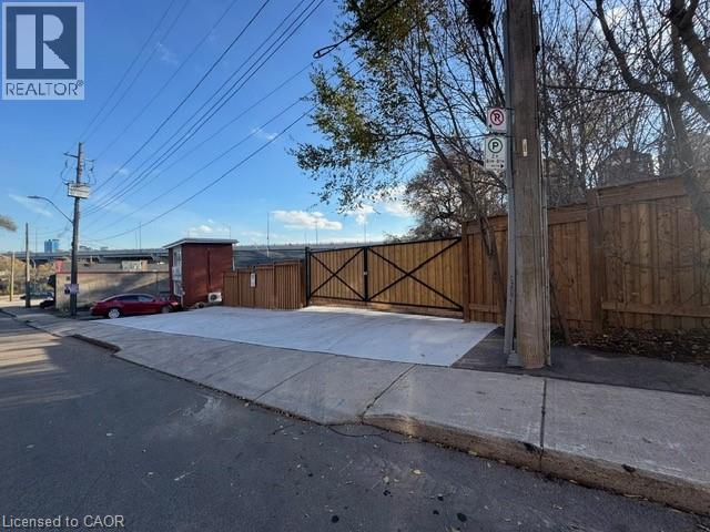 43 GLEN Road
