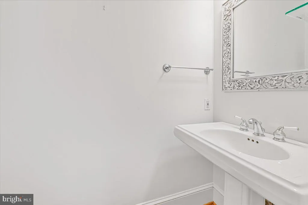 Additional image 8 of 1830 17th Street NW Unit 103, Washington, DC 20009