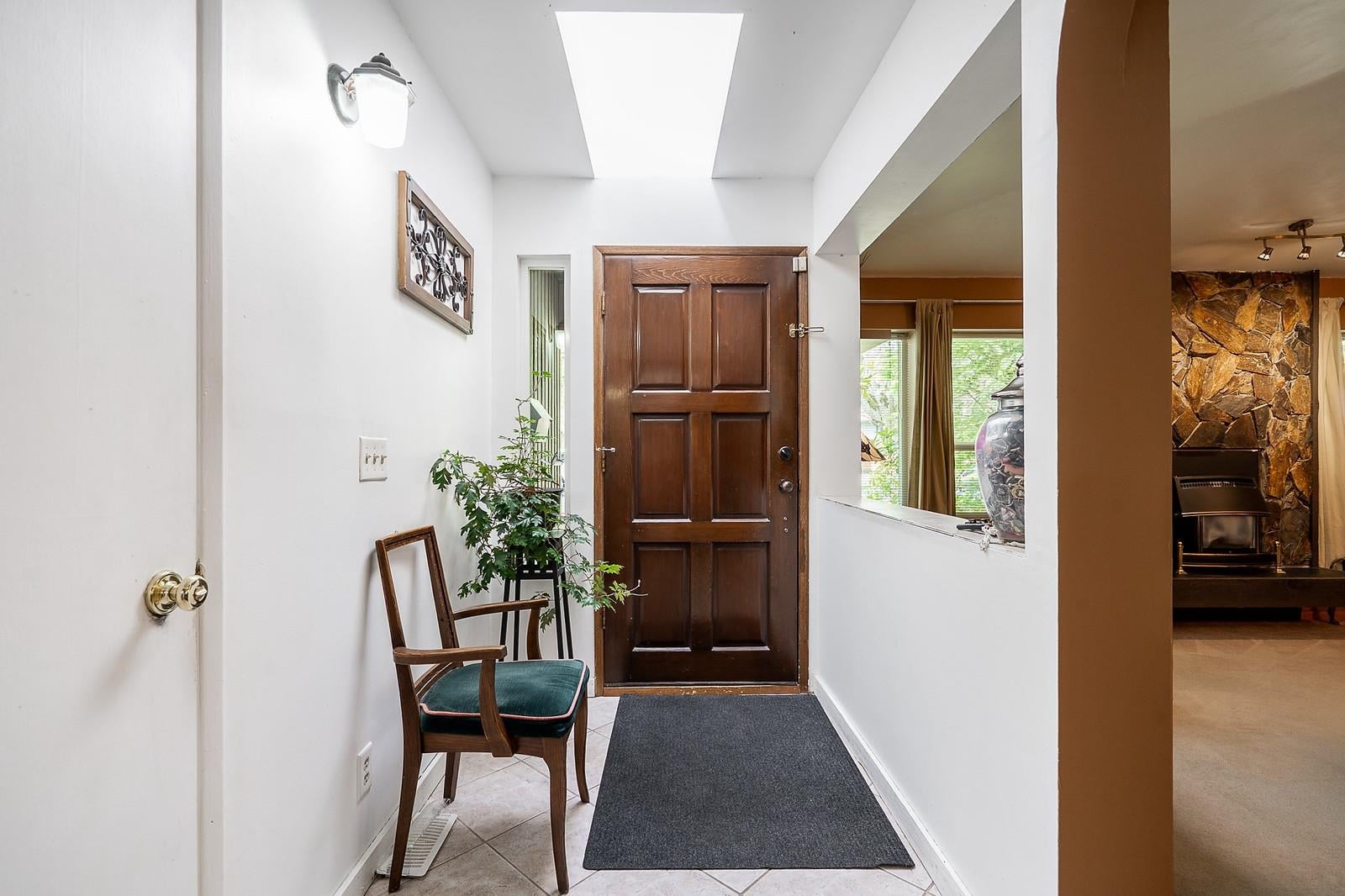 Additional image 3 of 9120 145a Street, Surrey, BC, V3R 7L7