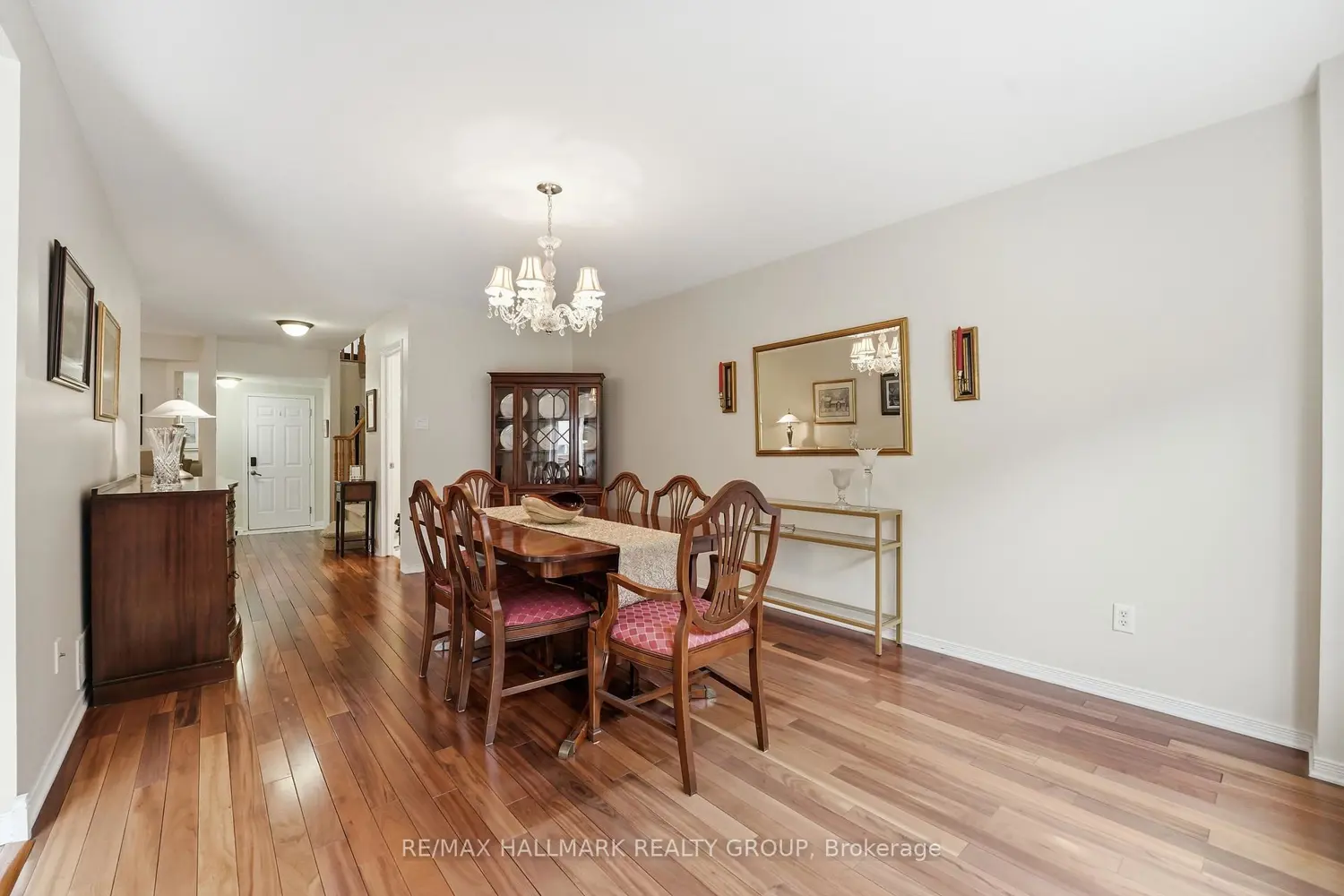 36 Palmadeo Drive photo 3