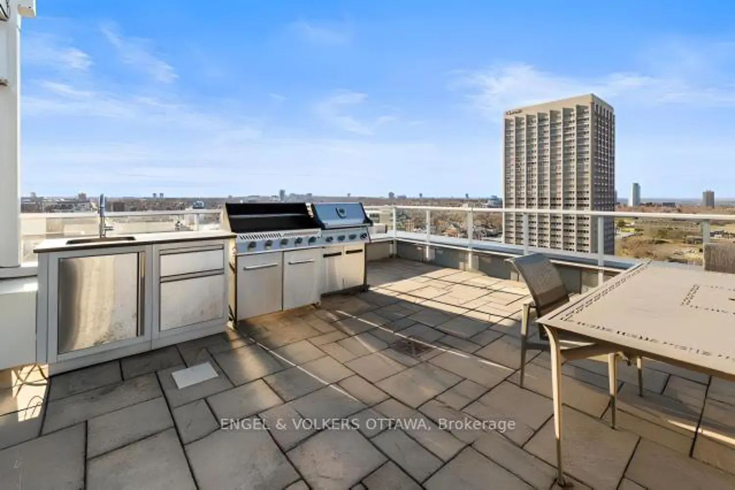 Additional image 15 of 201 Parkdale Avenue 807