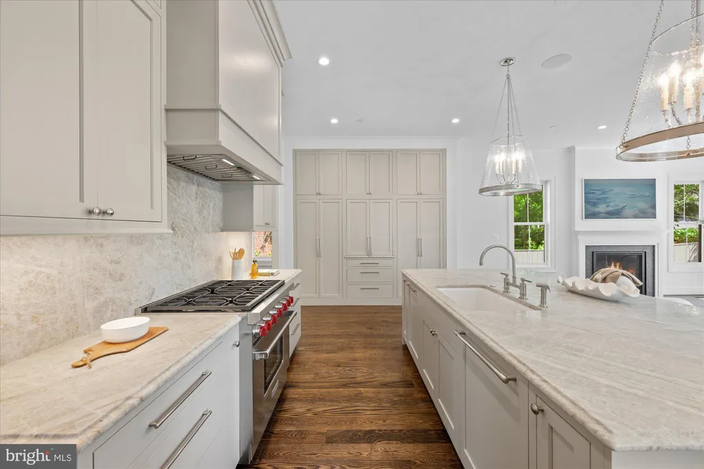 Additional image 20 of 4631 49th Street NW, Washington, DC 20016