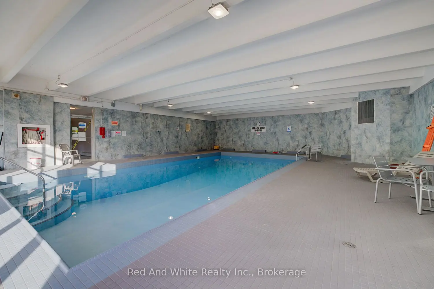 Additional image 16 of 3590 Kaneff Crescent 2013