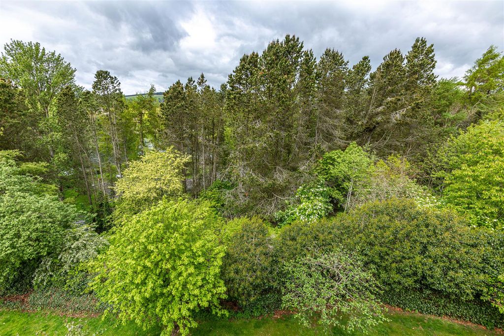 Additional image 7 of 2 bed flat for sale6/8 Weavers Linn, Tweedbank, Galashiels TD1