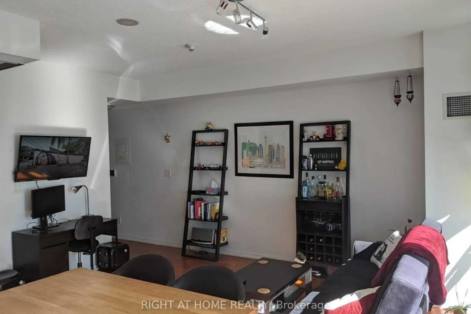 55 Bremner Boulevard 3411 photo 3