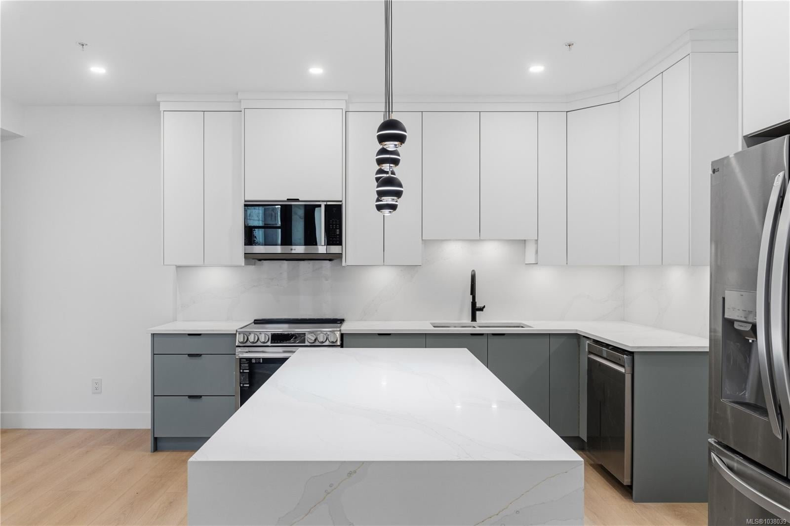 Additional image 6 of 101-5311 Toms Trnabt, Nanaimo, BC, V9T 5M9