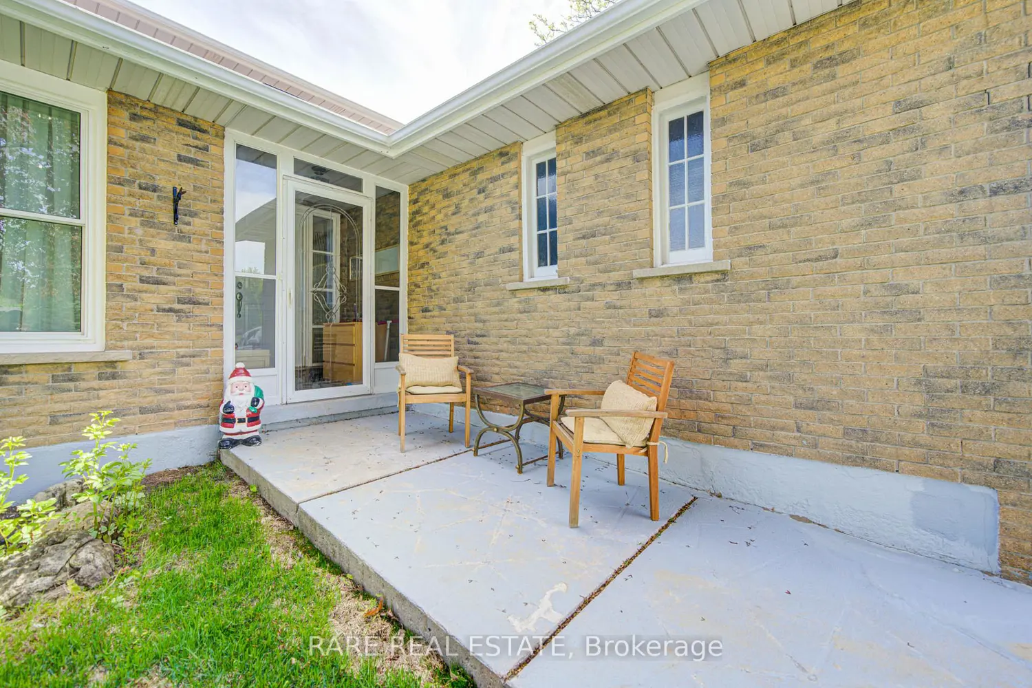 71 Willowbrook Road