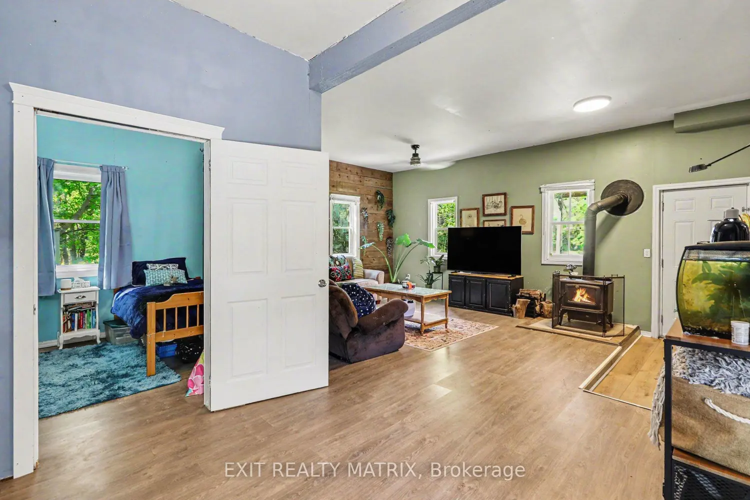 4122 Broadway Street photo 4