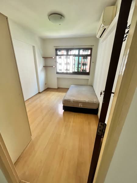 980C Buangkok Crescent photo 3