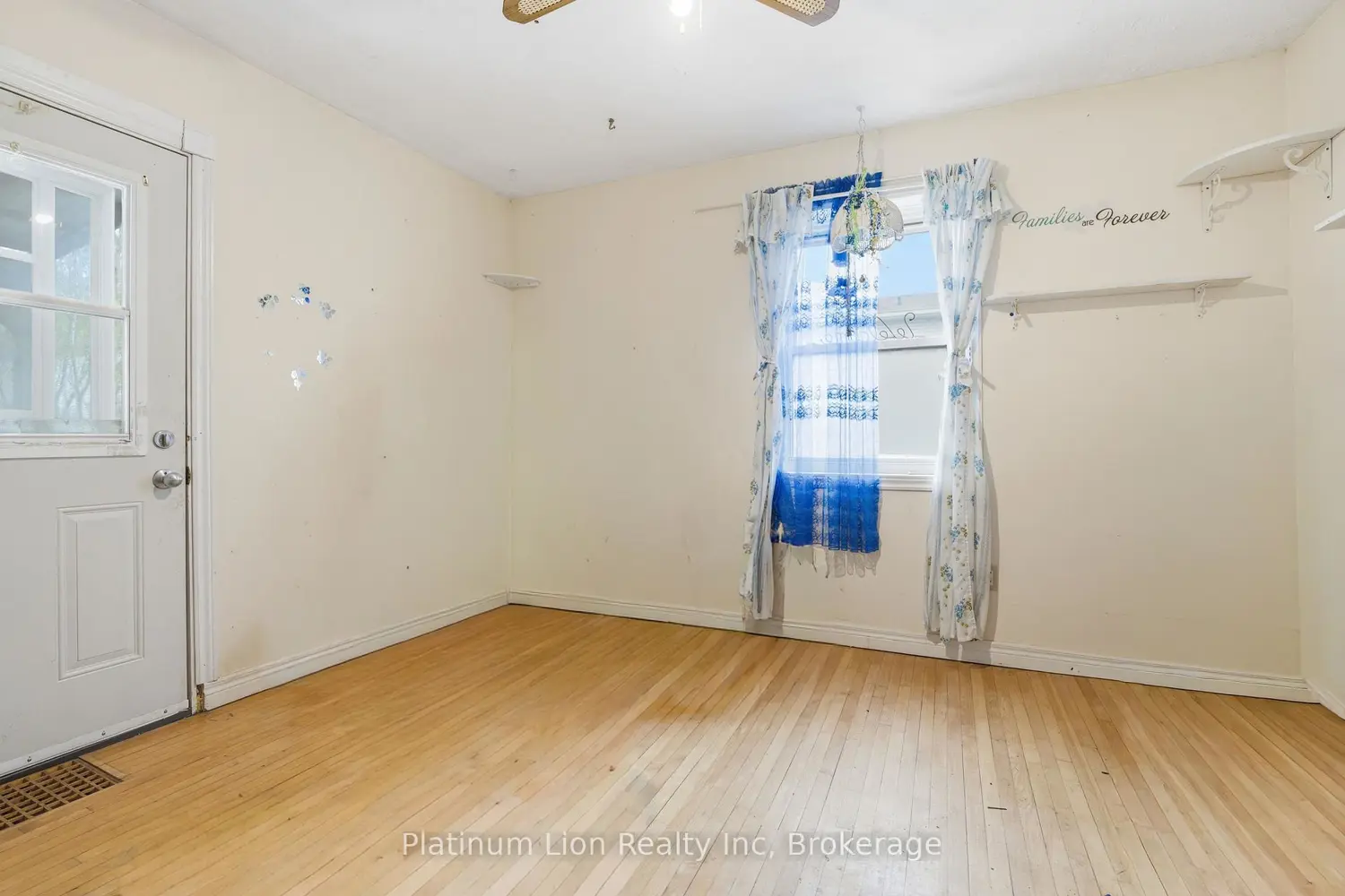 Additional image 9 of 609 Guelph Street