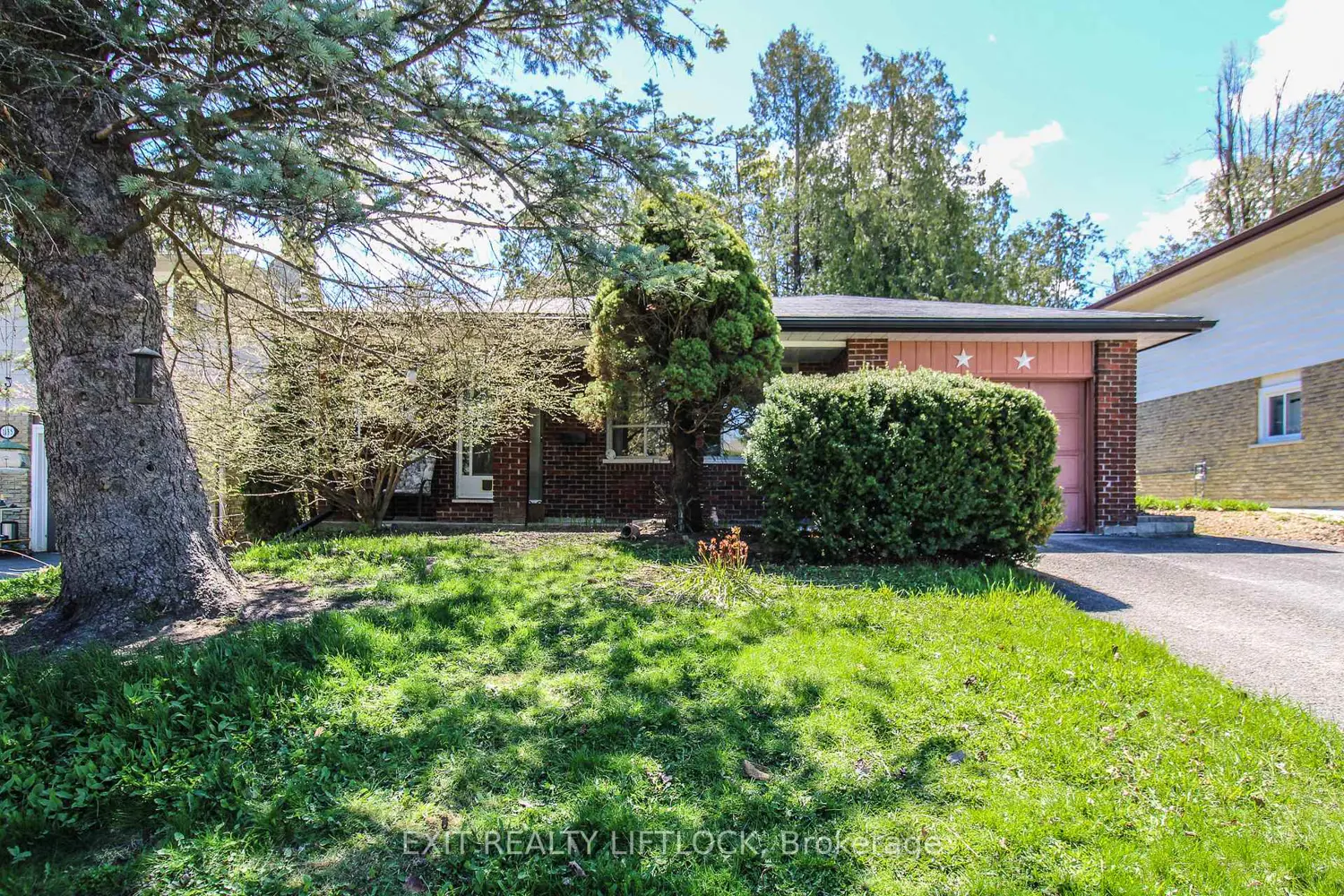 1139 Danita Boulevard