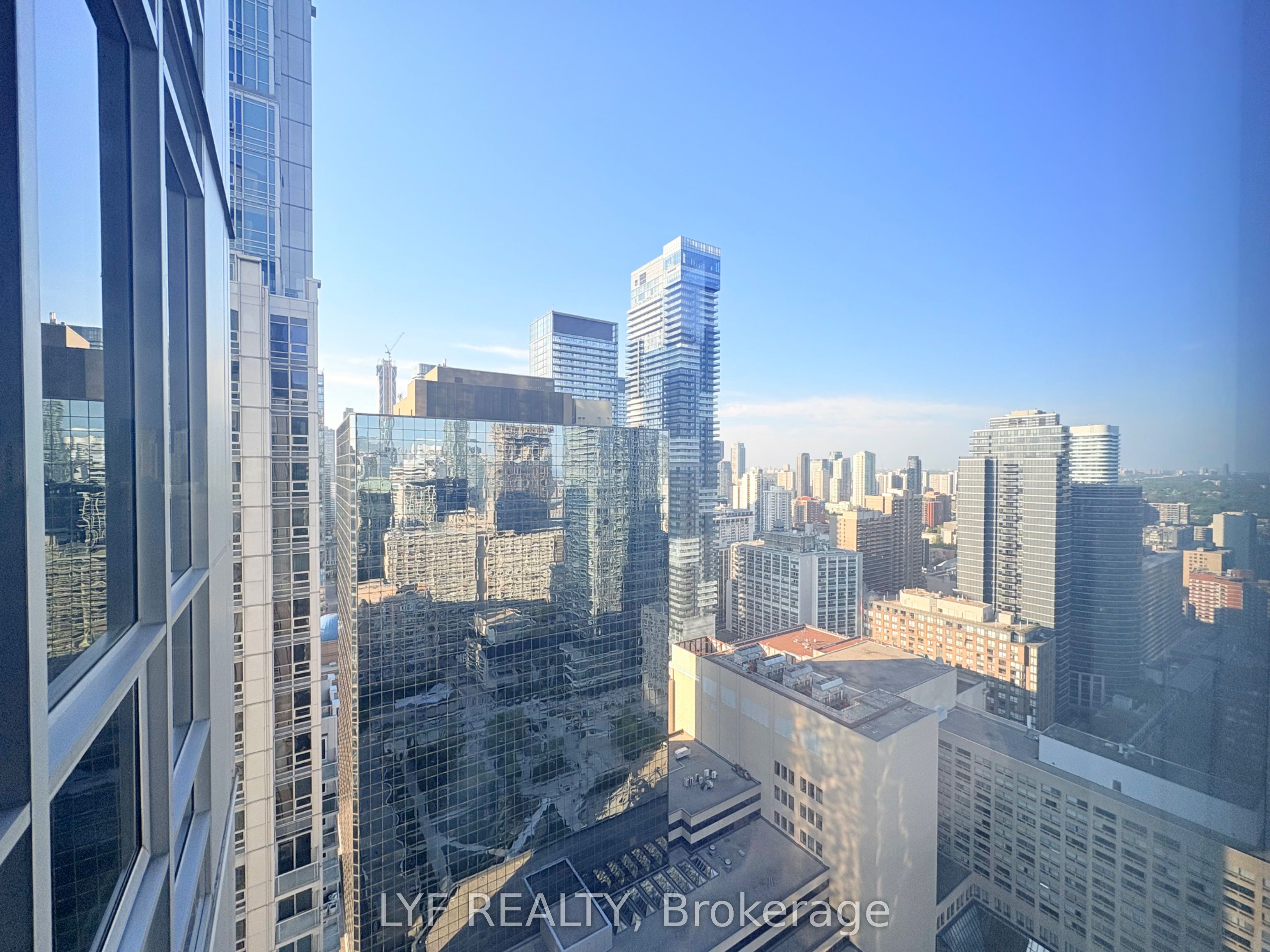 Additional image 4 of 3802-761 Bay Street, Toronto, ON, M5G 2R2