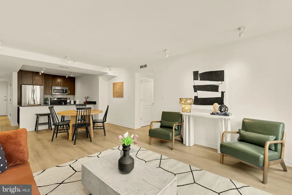 Additional image 15 of 1423 Newton Street NW Unit 204, Washington, DC 20010