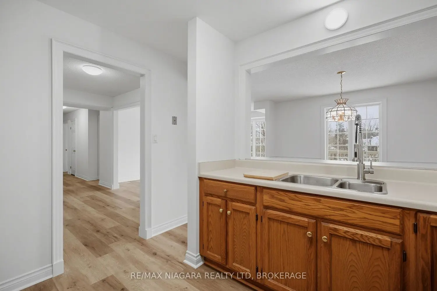 Additional image 7 of 250 Linwell Road 202