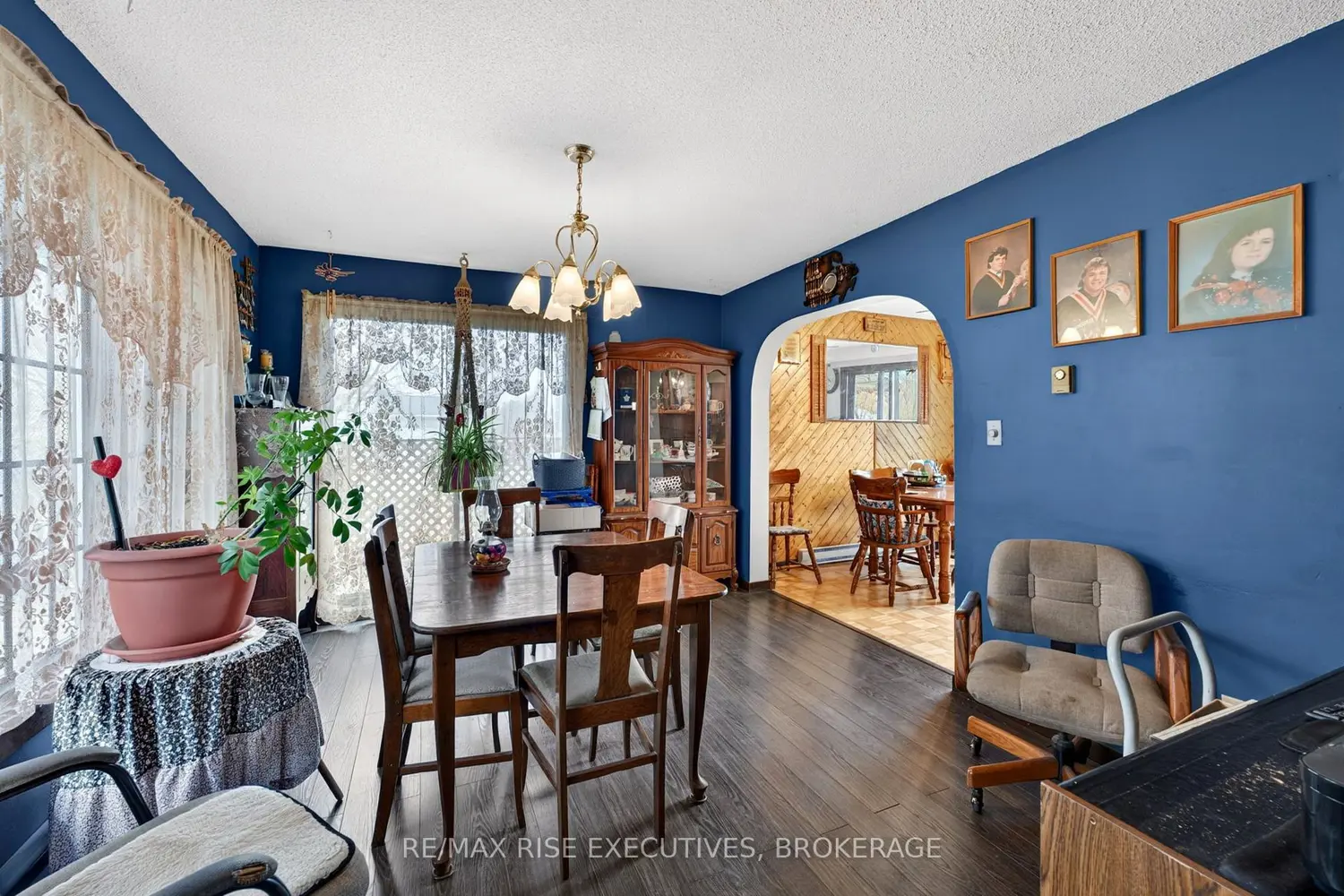 Additional image 8 of 2260 Sydenham Road