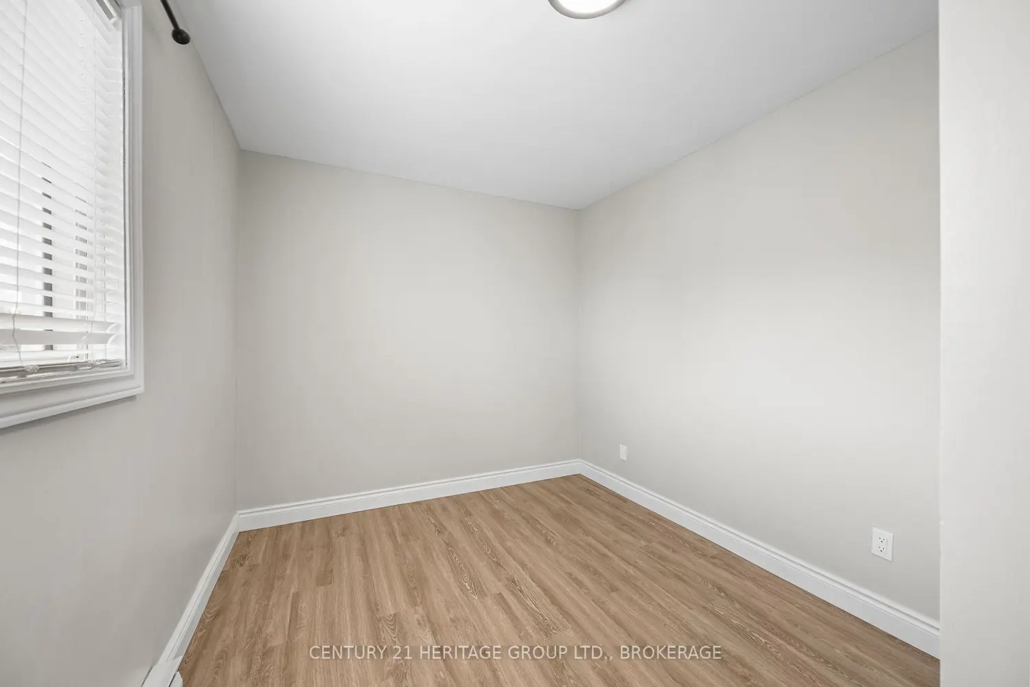Additional image 13 of 432 Barrie Street