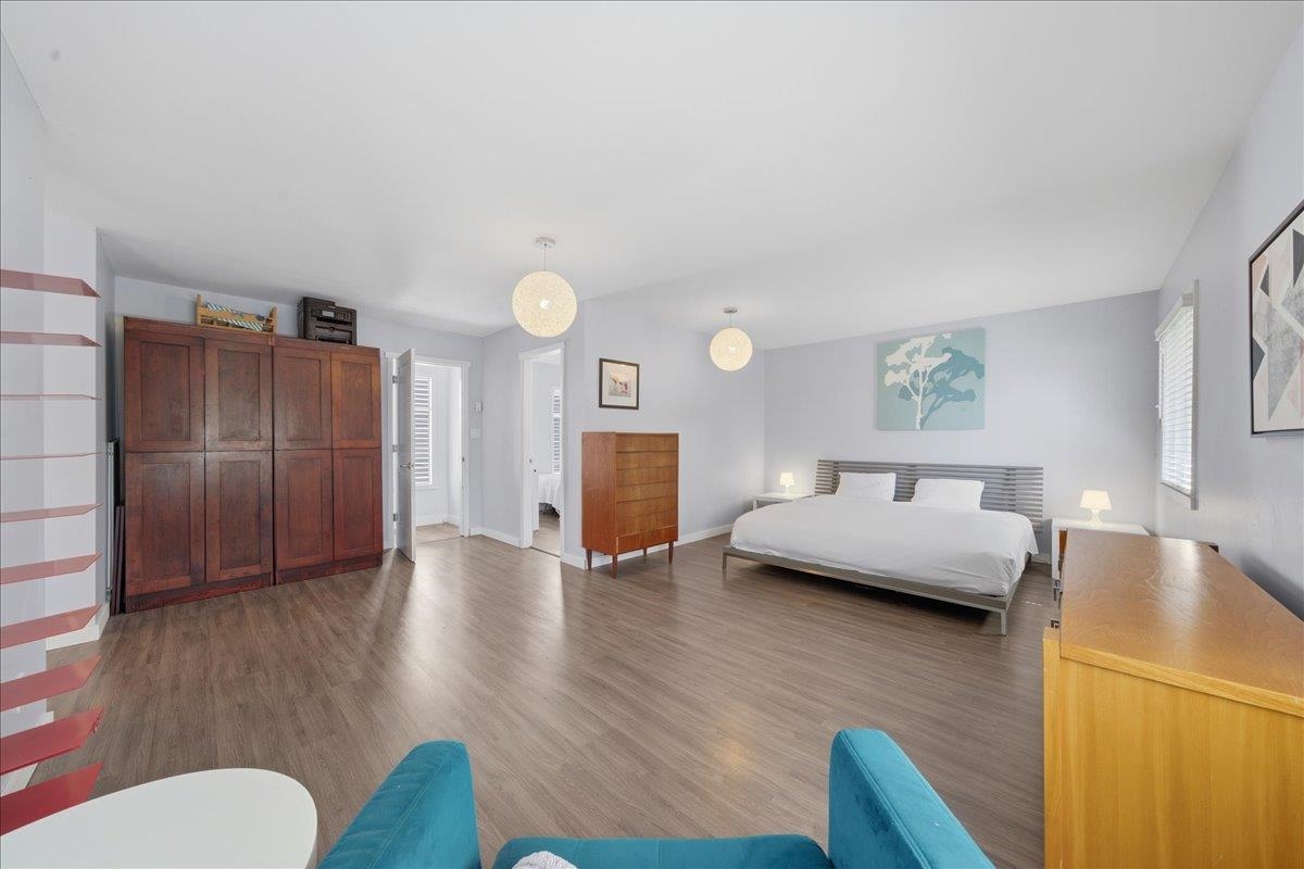 Additional image 3 of 10734 141 Street, Surrey, BC, V3T 4R4
