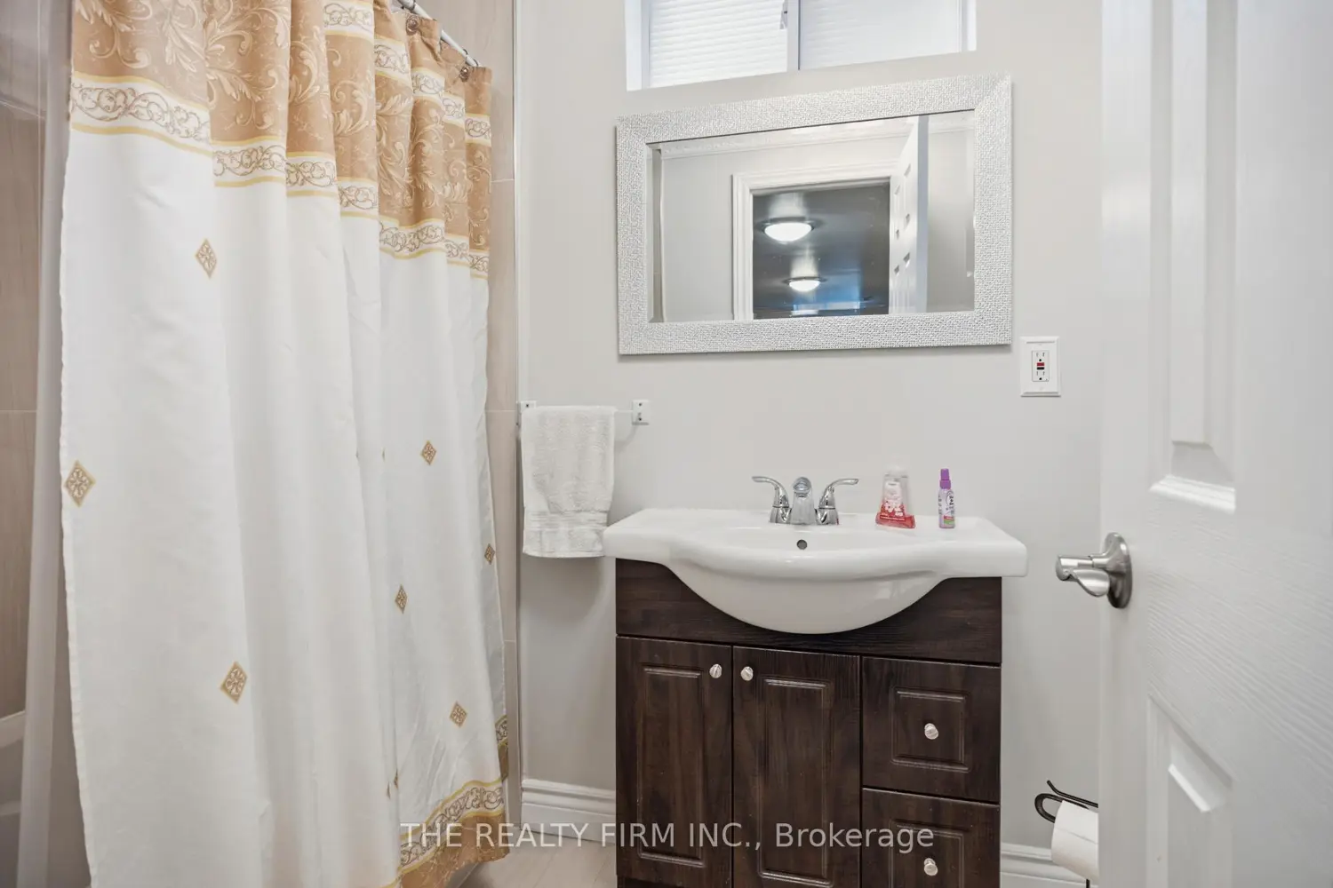 Additional image 17 of 1389 Pleasantview Drive