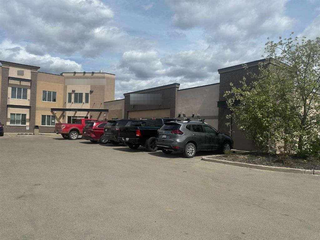 Additional image 3 of 103-9405 100 Street, Grande Prairie, AB, T8V 4M9