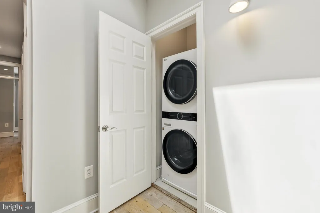 Additional image 30 of 822 11th Street NE, Washington, DC 20002