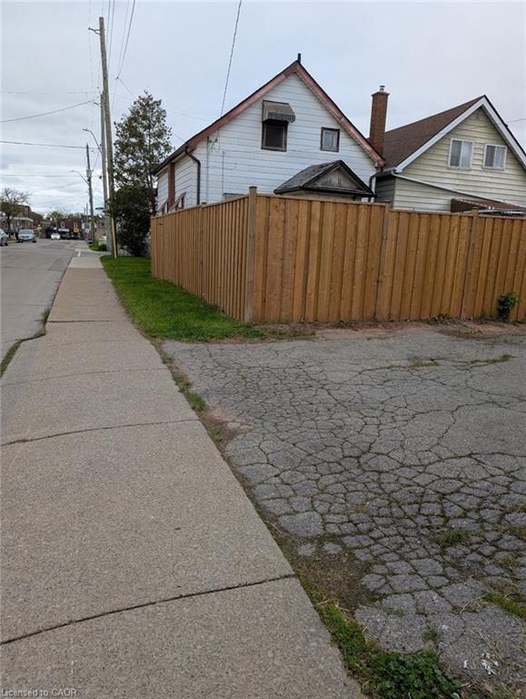Additional image 6 of 174 London Street N, Hamilton, ON, L8H 4C2