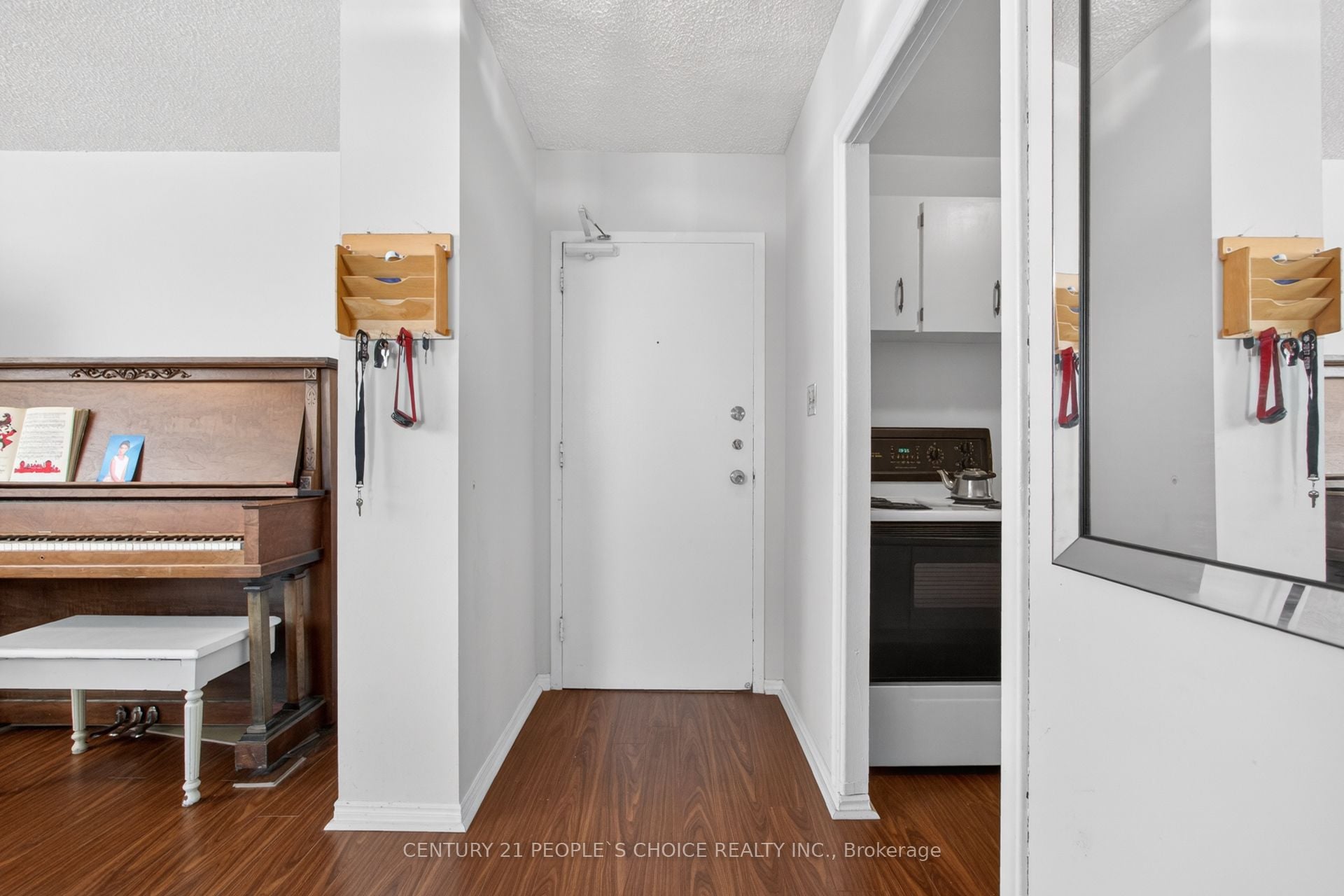 Additional image 5 of 601-340 Dixon Road, Toronto, ON, M9R 1T1