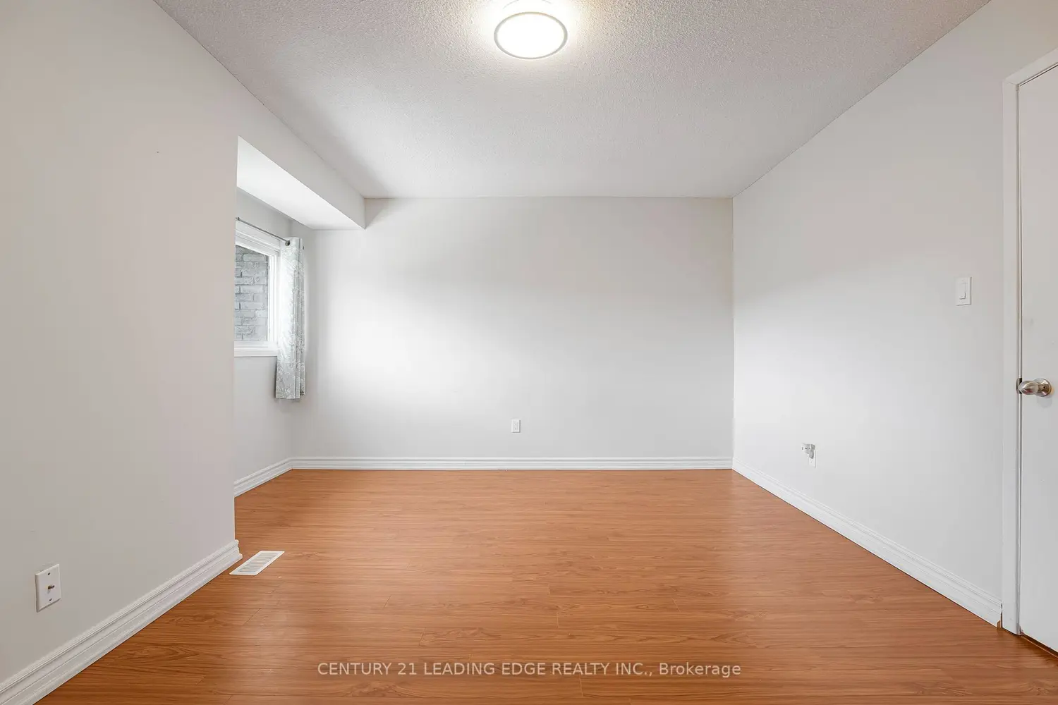 Additional image 13 of 915 Inverhouse Drive 15