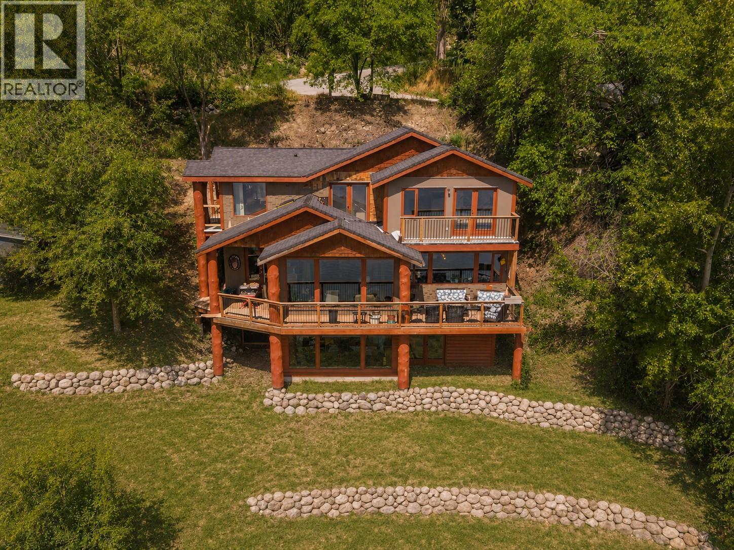 6261 Renfrew Road, Peachland, BC, V0H1X7