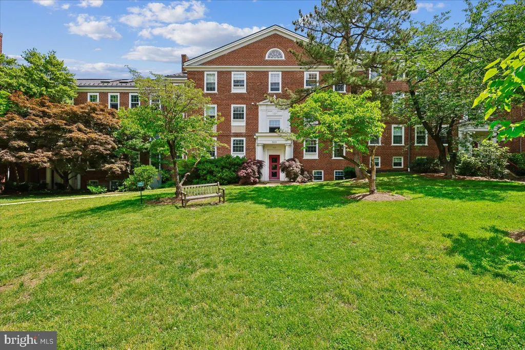Additional image 35 of 3621 39th Street NW Unit E323, Washington, DC 20016