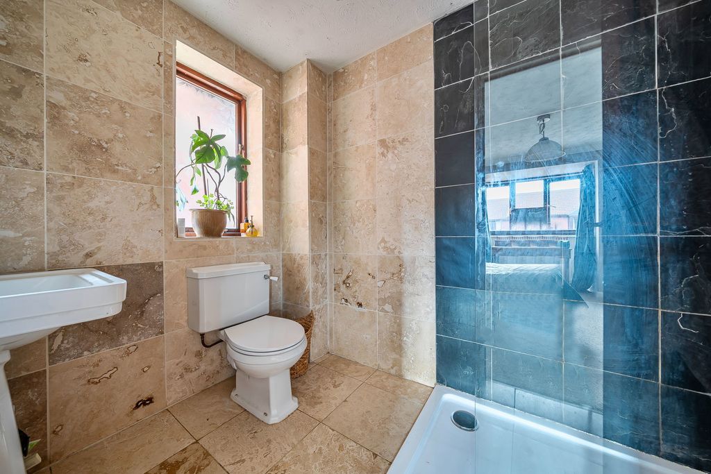 Additional image 13 of 4 bed semi-detached house for saleSingleton Close, Minster, Ramsgate CT12