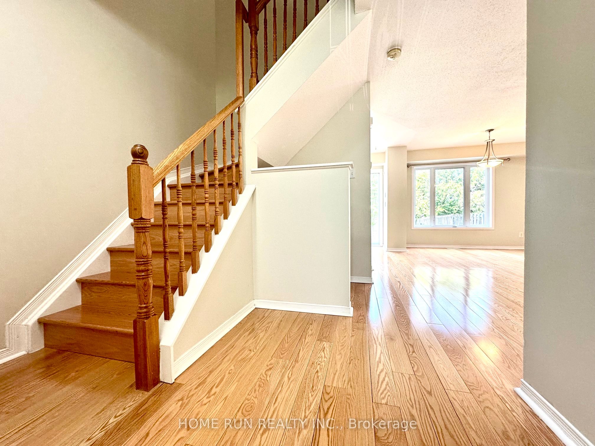 Additional image 4 of 135 Kinross Private, Ottawa, ON, K2K 3P9