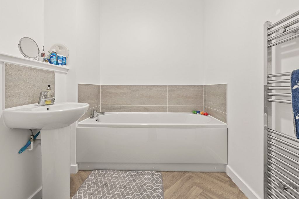 Additional image 11 of 2 bed flat for saleCanal View, Winchburgh EH52