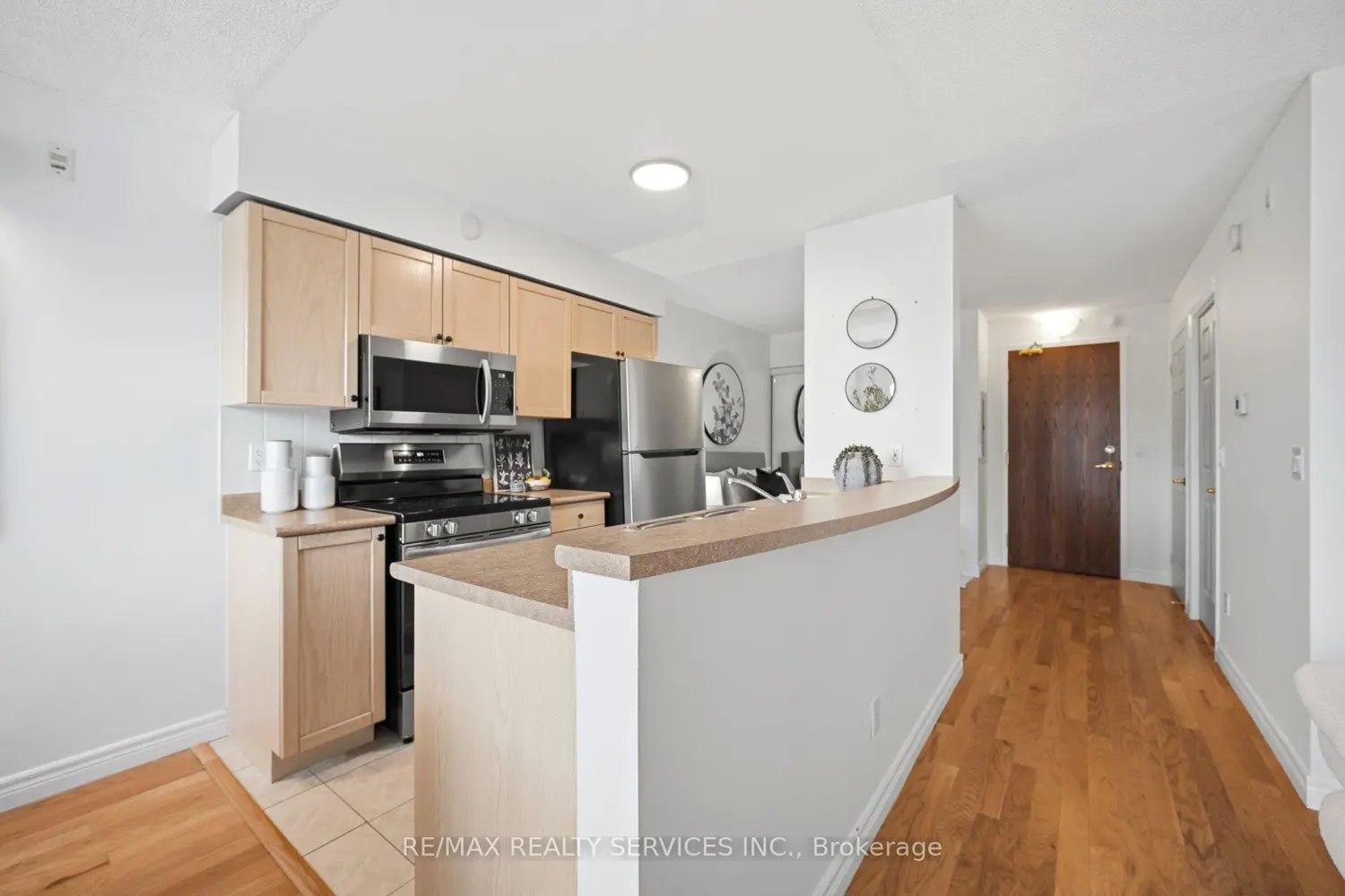 Additional image 7 of 25 Via Rosedale 116