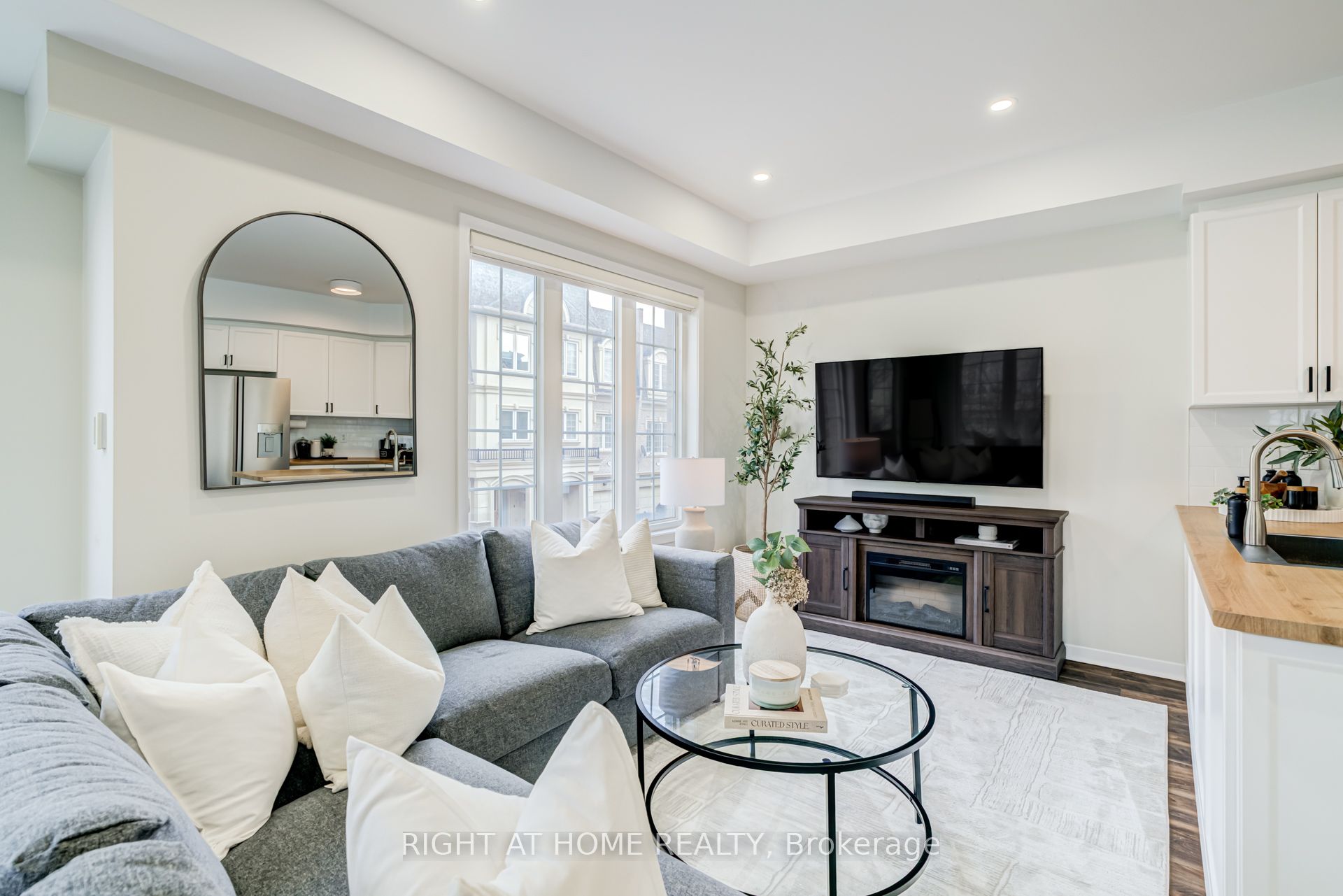 88-1250 St.martins Drive, Pickering, ON, L1W 0A2