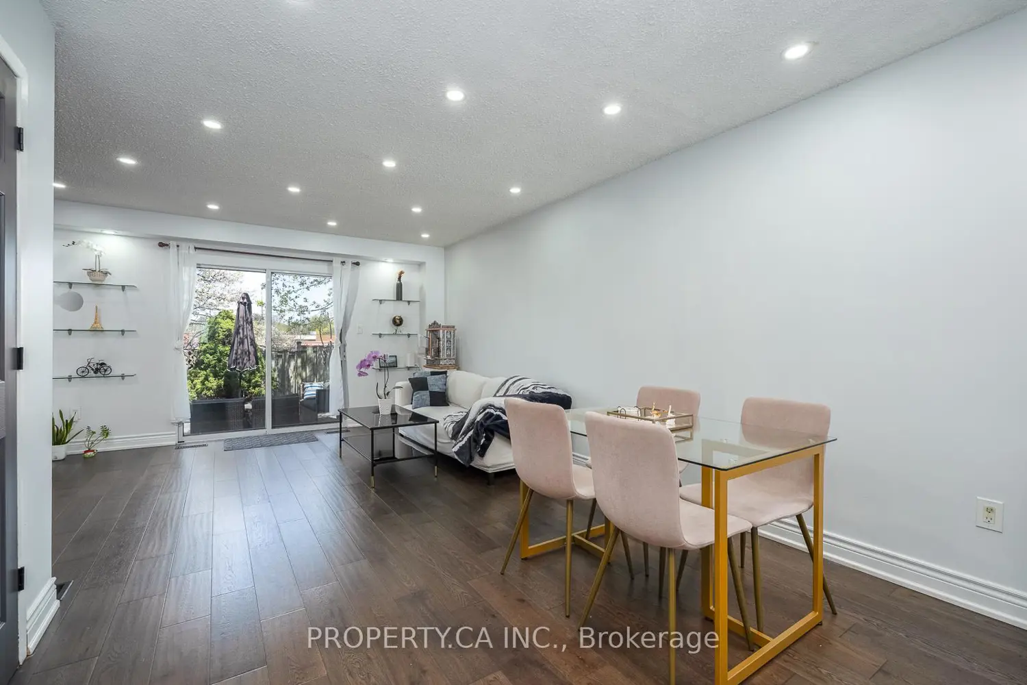 Additional image 3 of 2779 Gananoque Drive 49