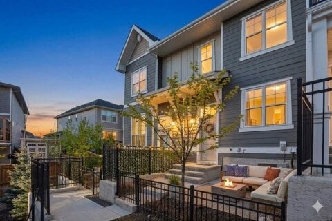 Additional image 7 of 812 Cranbrook Walk SE, Calgary, AB, T3M 2V5
