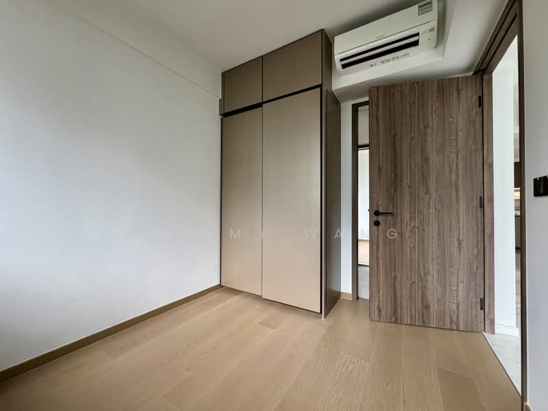 Additional image 10 of 26 Tanah Merah Kechil Link