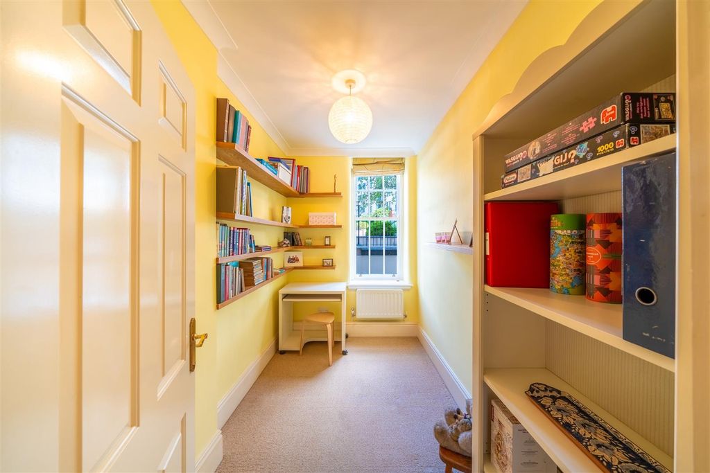 Additional image 8 of 2 bed flat for saleStandard Hill, Nottingham NG1