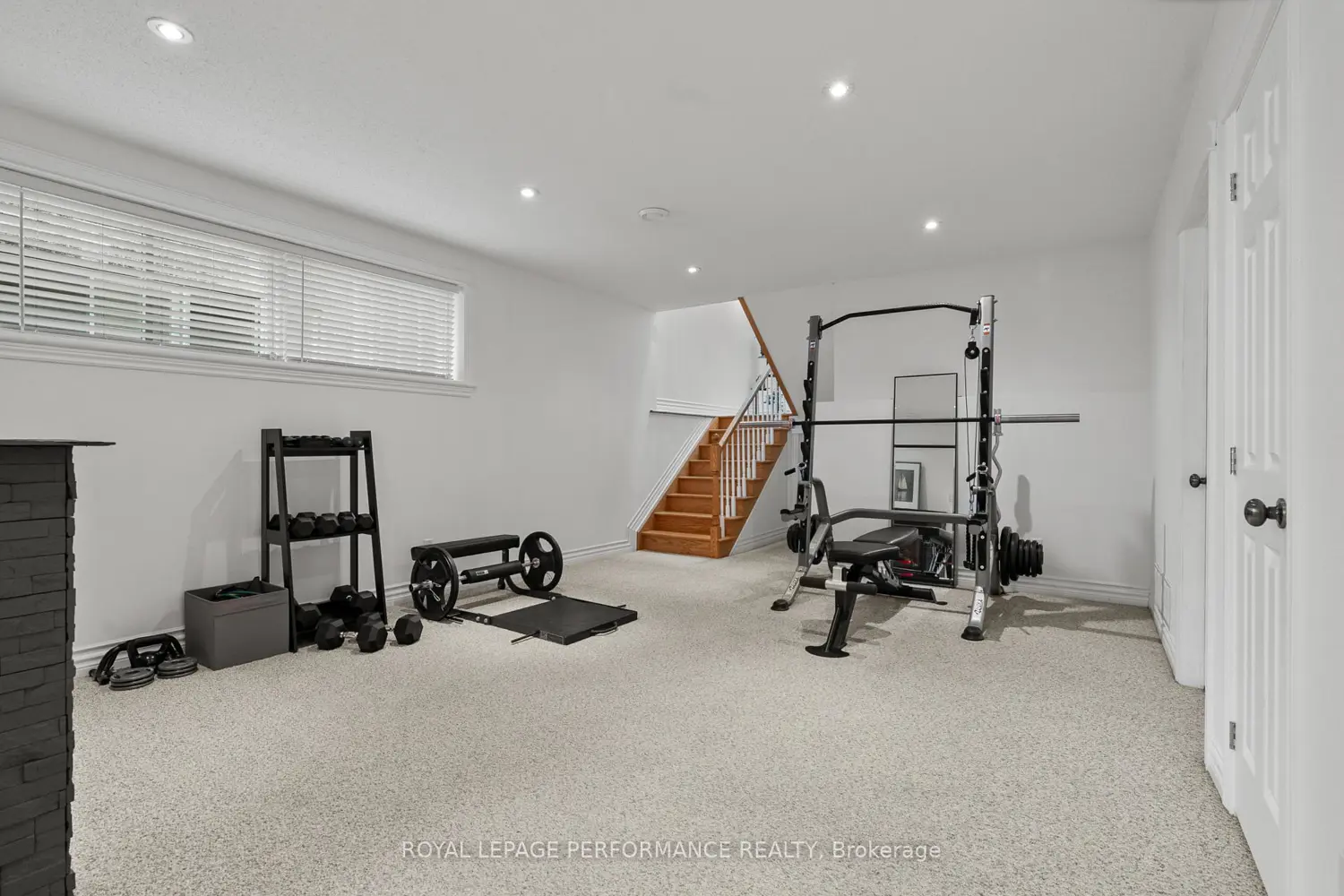 61 Callaway Court photo 5