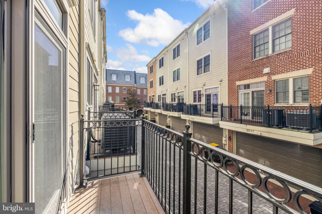 Additional image 6 of 4458 Macarthur Boulevard NW, Washington, DC 20007