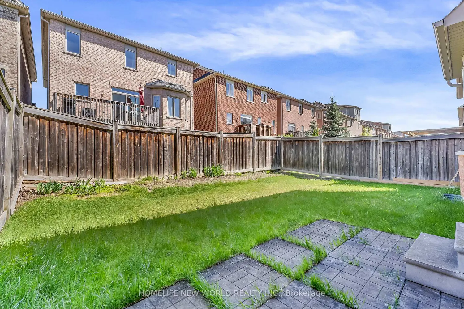 Additional image 18 of 92 Estrella Crescent