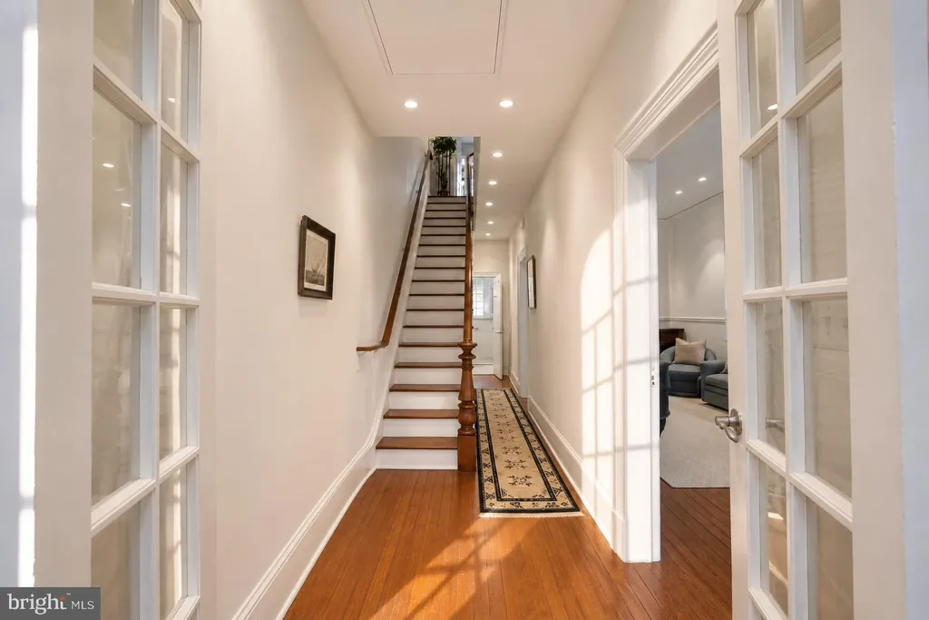Additional image 6 of 319 C Street SE, Washington, DC 20003