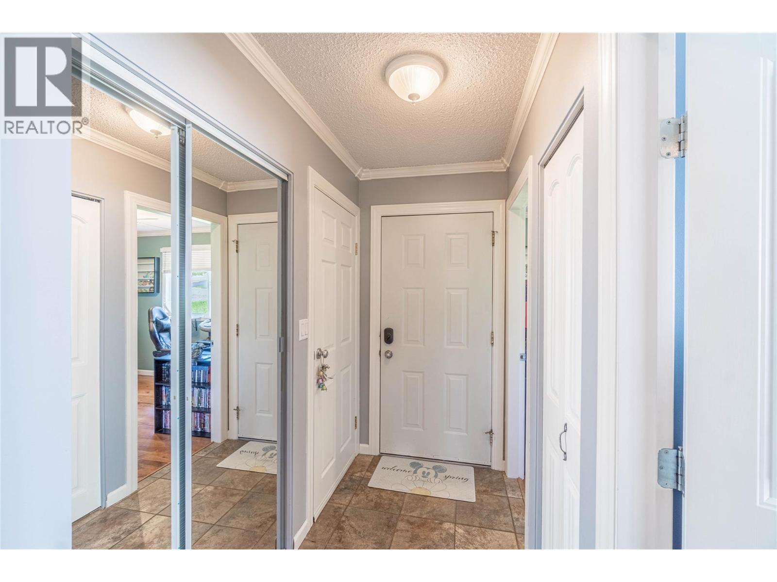 Additional image 4 of 1241 Monashee Court, Kamloops, BC, V2C6B4